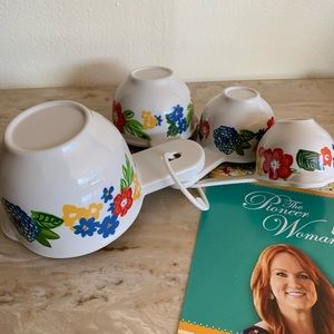 4 New Pioneer Woman Melamine Measuring Bowls